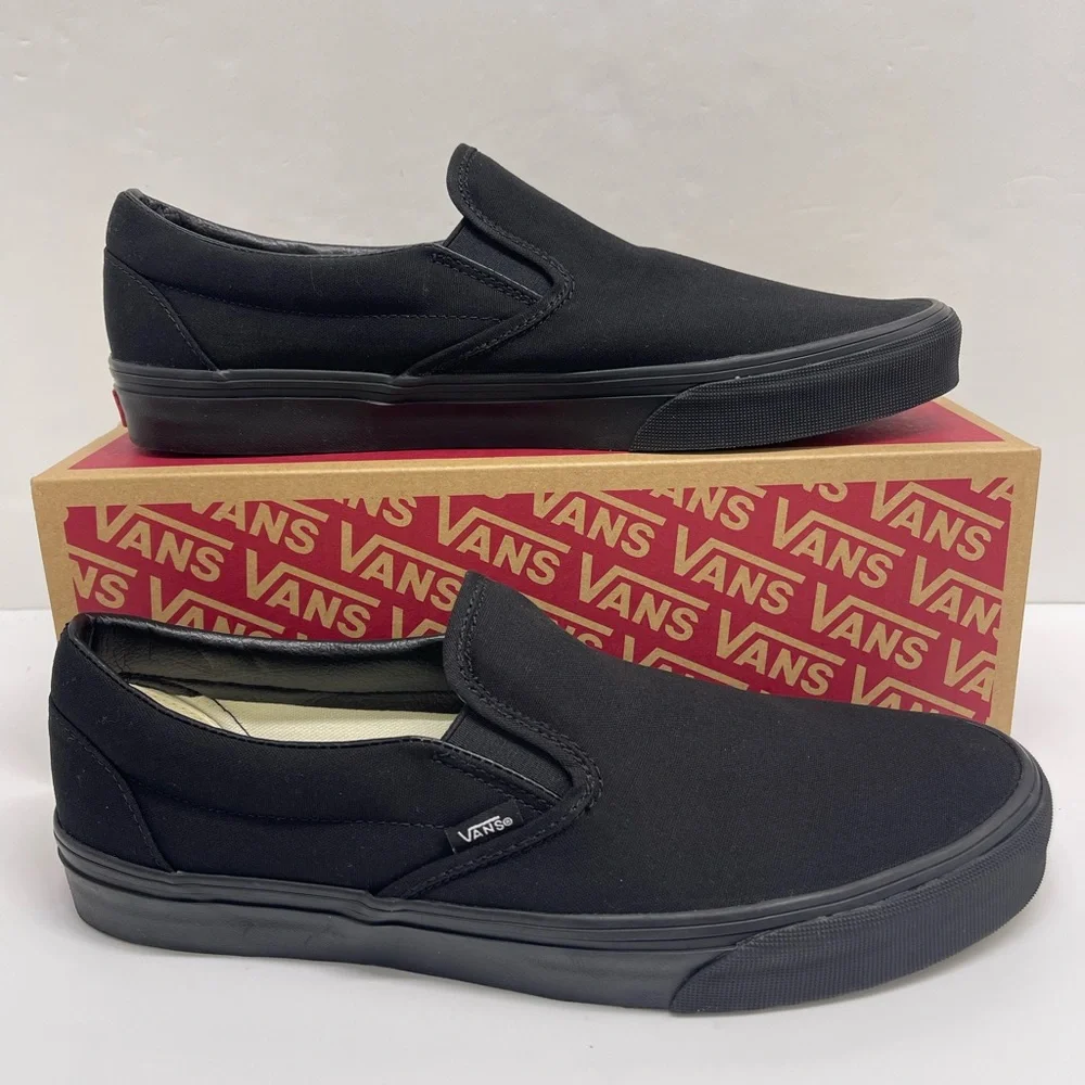Vans Men's Classic Black Slip-On Sneakers
Black/Black
VN000EYEBKA - Picture 16 of 16